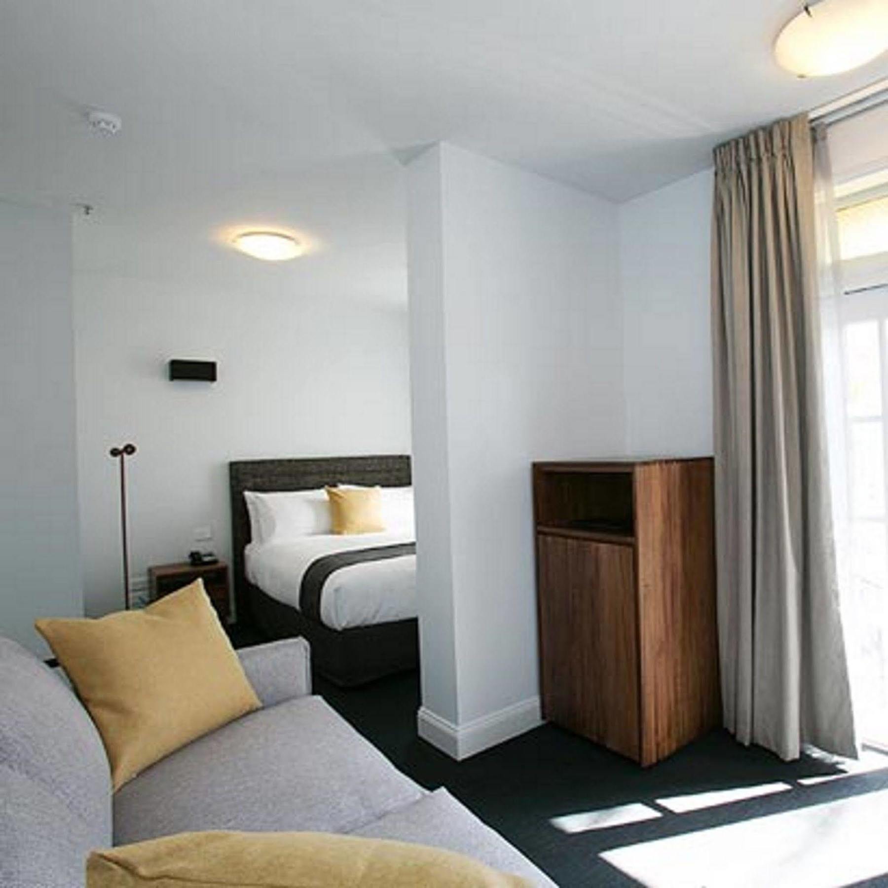 The Lucky Hotel นิวแคสเซิล ภายนอก รูปภาพ